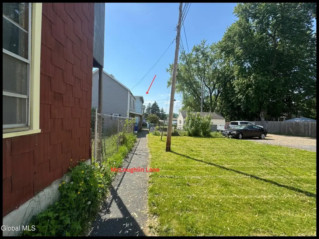Picture 12