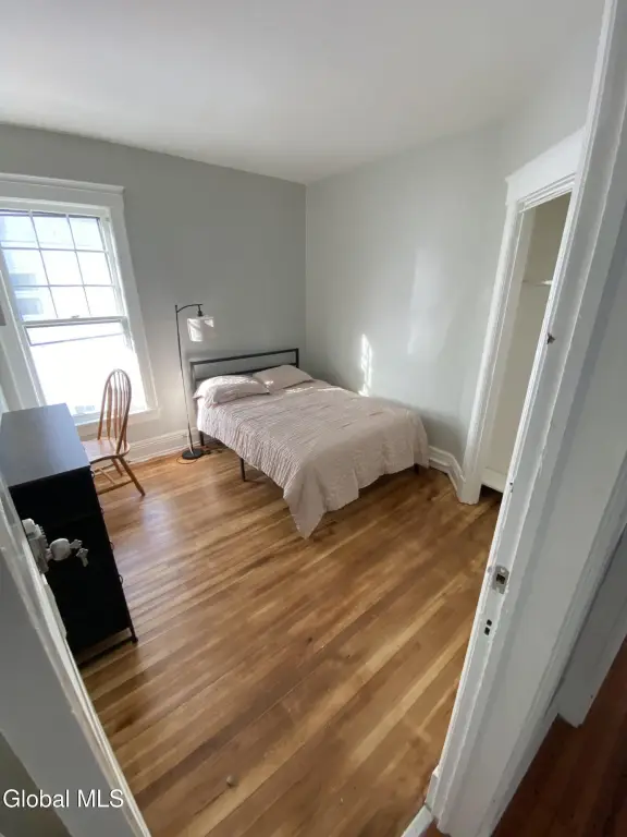 Picture 18