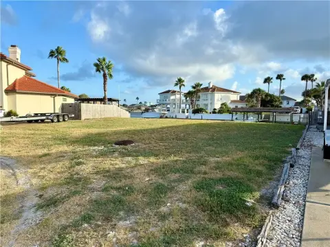 Waterfront Lot on Padre Island