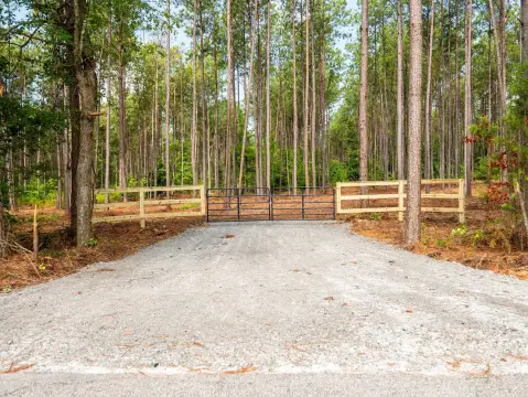 Level Wooded Farmland Homesite