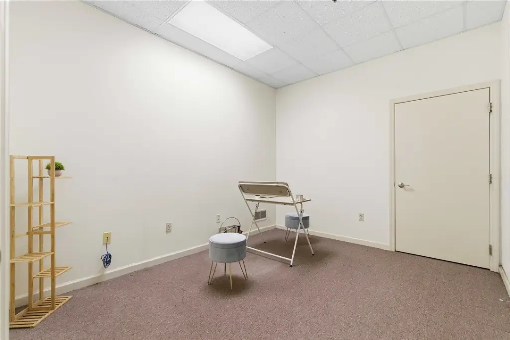 Picture 30