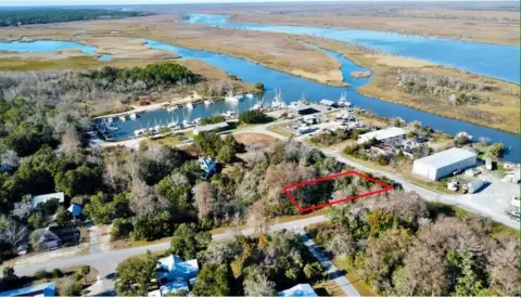 Apalachicola Residential Lots Near Marina