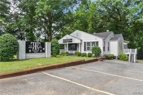 Highway Frontage Storefront