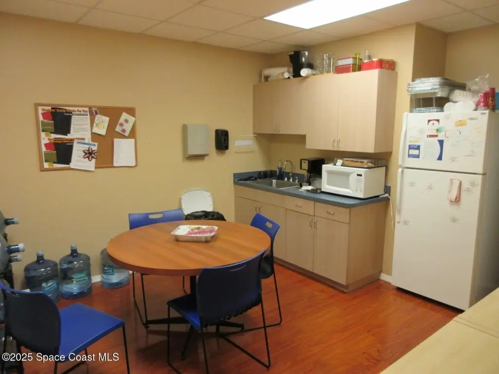 Picture 10