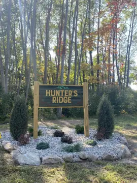 Residential Land in Hunter's Ridge