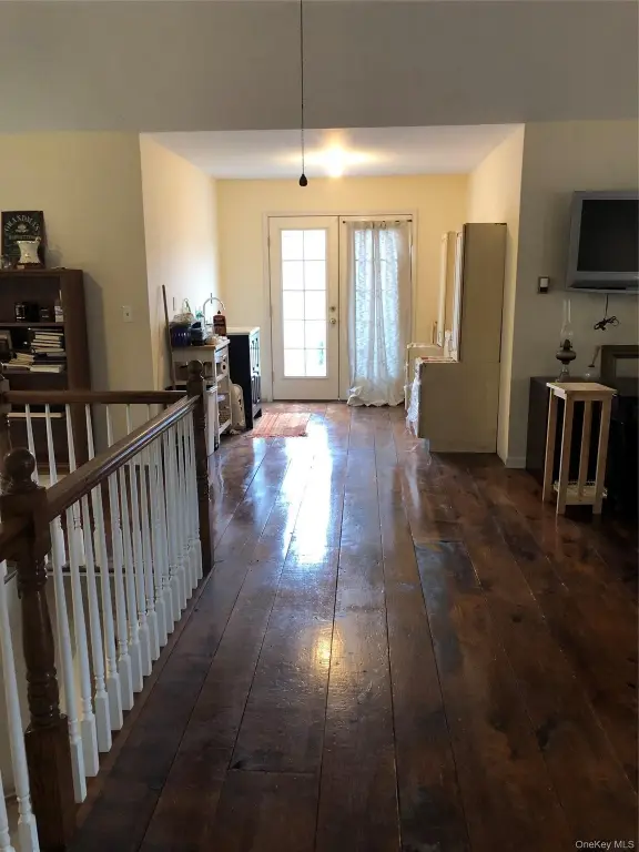 Picture 19