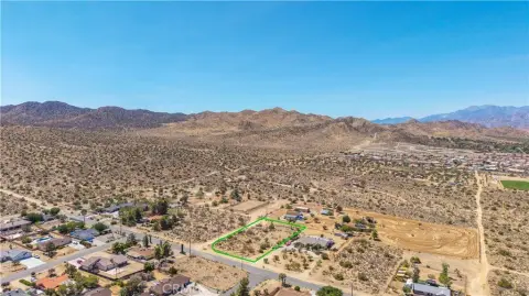Acre Lot in Yucca Valley