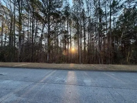 Residential Lot in Snellville, Georgia