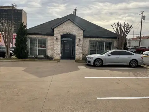 Dallas Office Near Bishop Arts