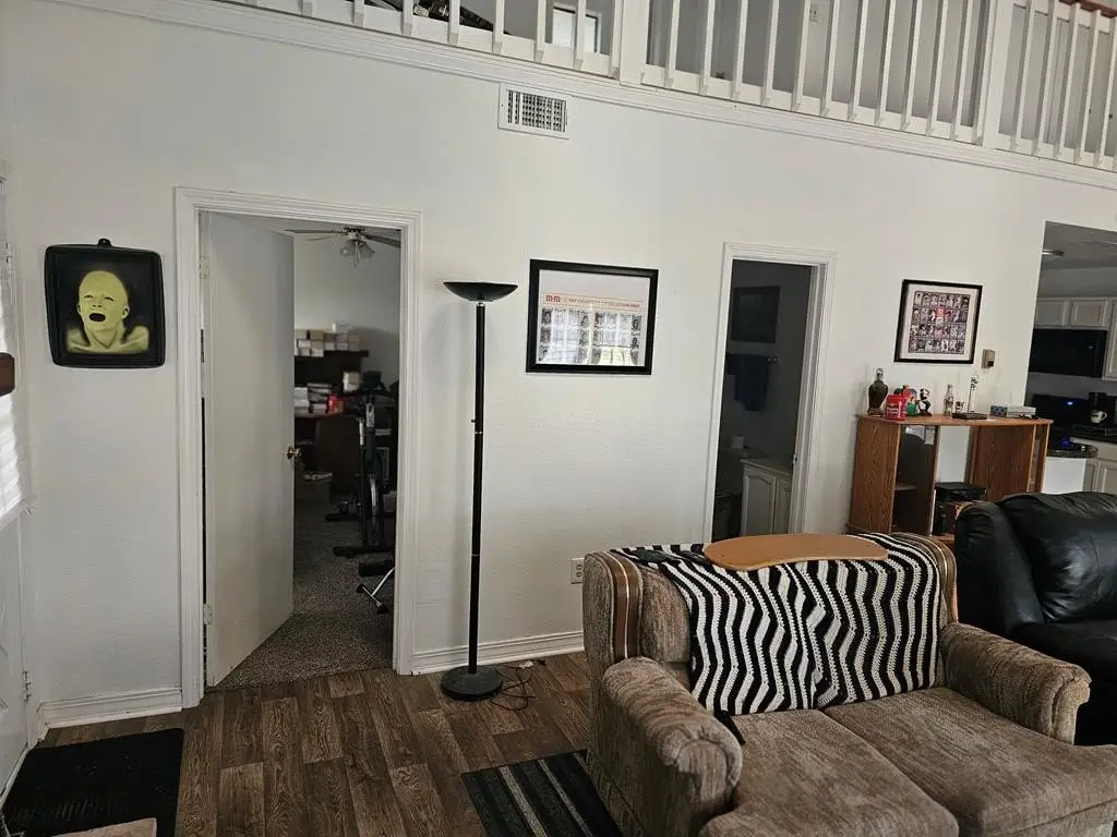 Picture 16