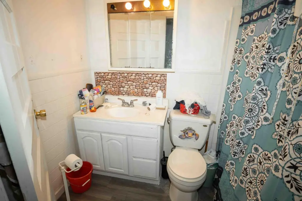 Picture 30