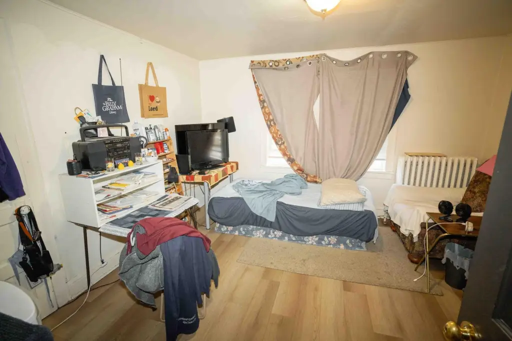 Picture 27