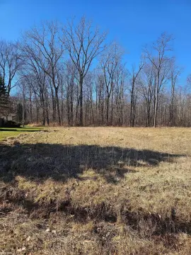 Buildable Lot in Shoreview Subdivision