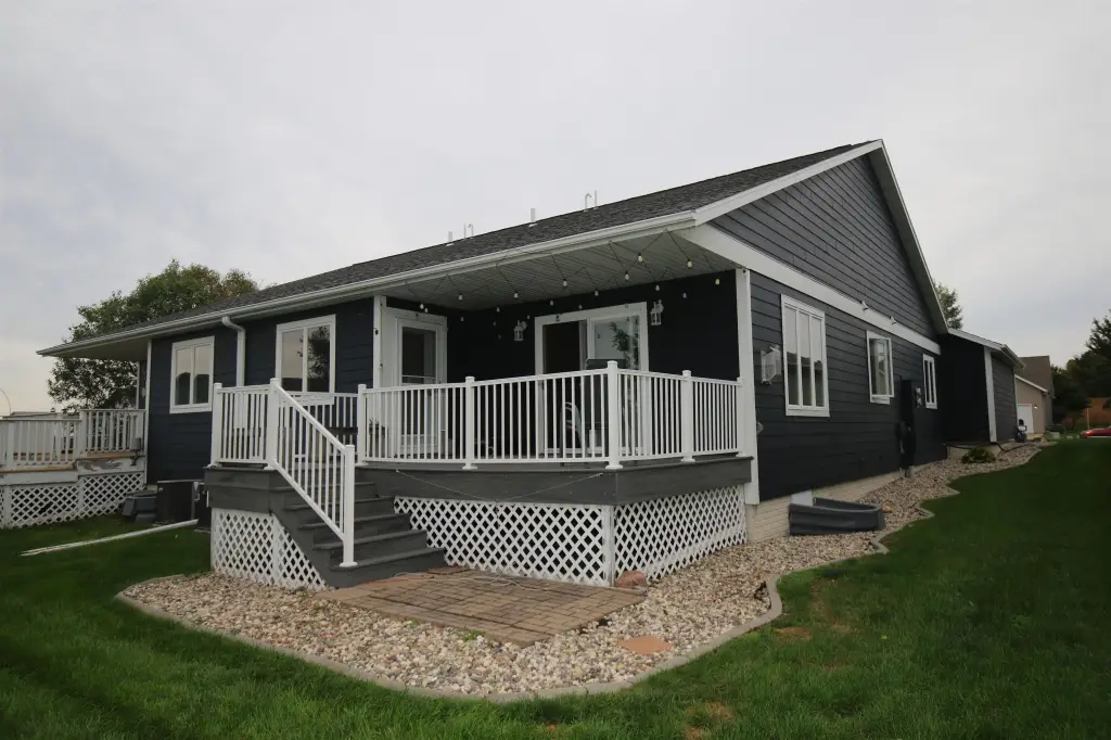 Picture 10