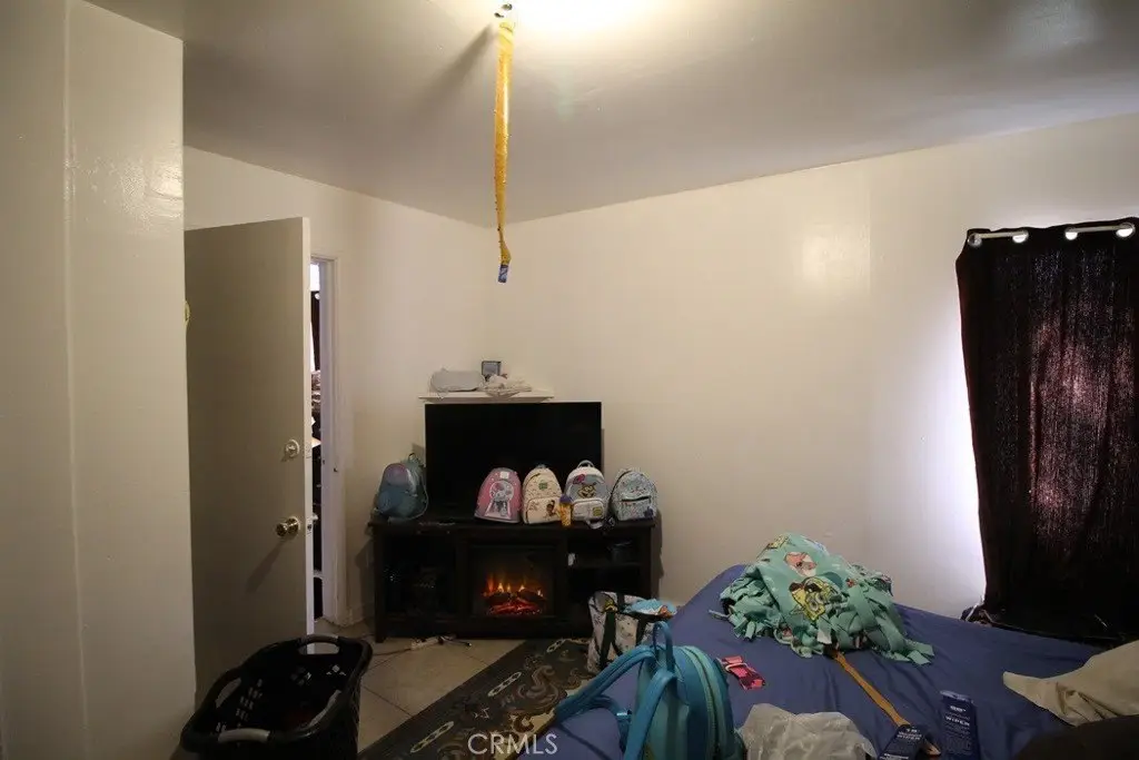 Picture 25