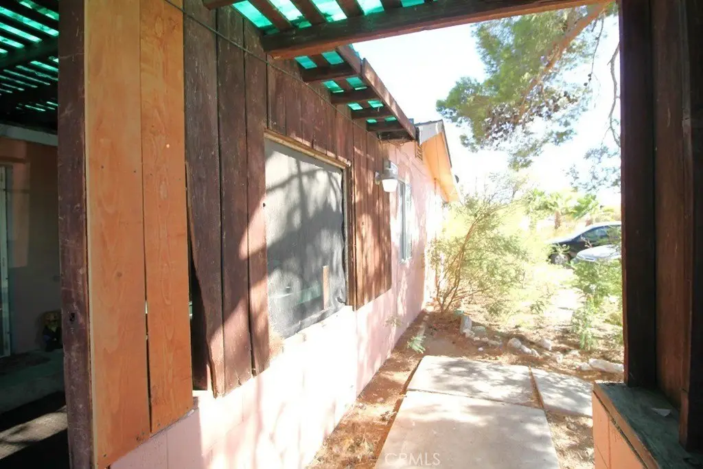 Picture 4