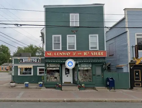 Historic Storefront in North Conway