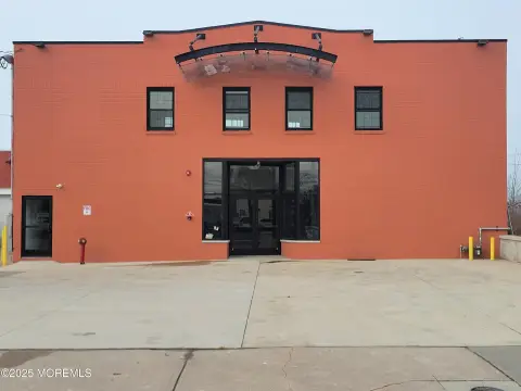 Highway 71 Commercial Space Available