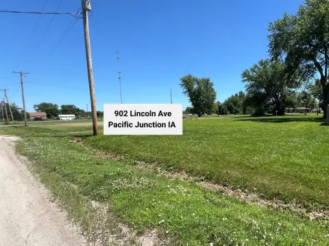 Residential Lots in Pacific Junction