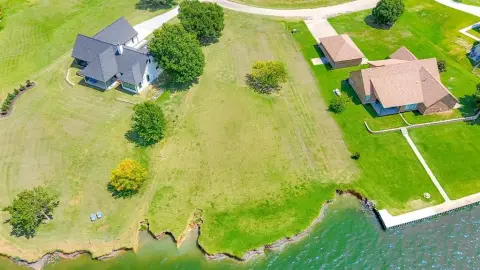 Waterfront Lot in Chandler's Landing