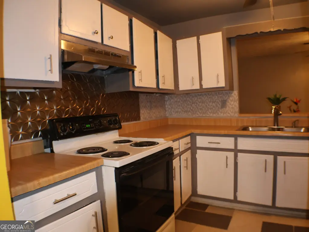 Picture 8