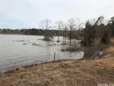 Lakeview Residential Lot in Greers Ferry