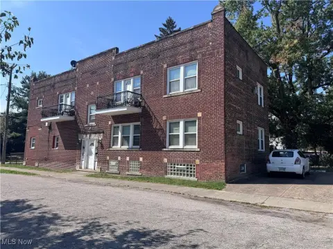 Renovated Multifamily Building, Cleveland