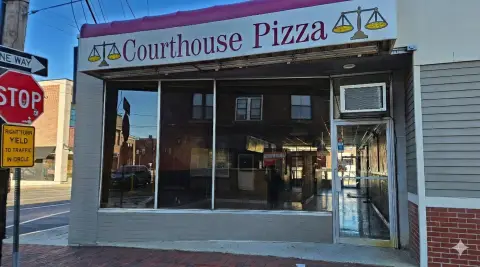 High-Visibility Retail/Restaurant Space Available