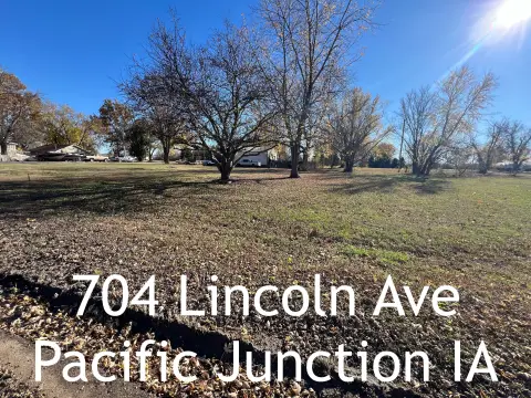Residential Lots in Pacific Junction