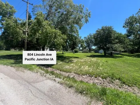 Residential Lots in Pacific Junction