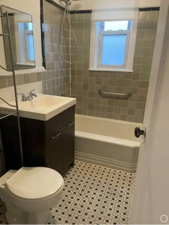 Picture 12