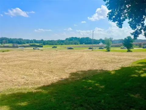 Commercial Land in Flower Mound