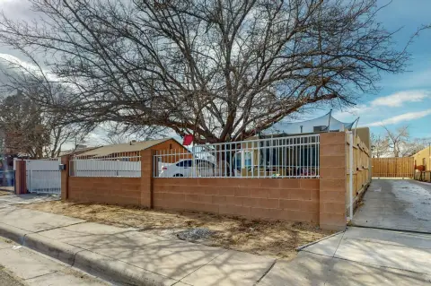 Albuquerque Multifamily Property For Sale