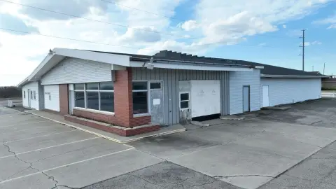 Bay City Commercial Opportunity