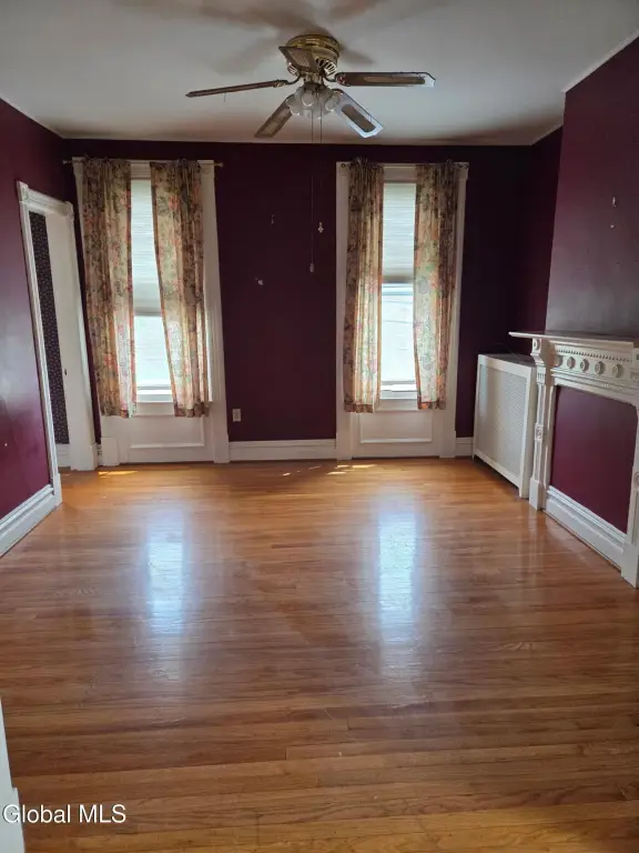 Picture 10