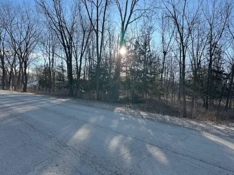 Residential Lot in East Dubuque