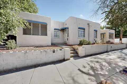 Albuquerque Multifamily Property with Casita