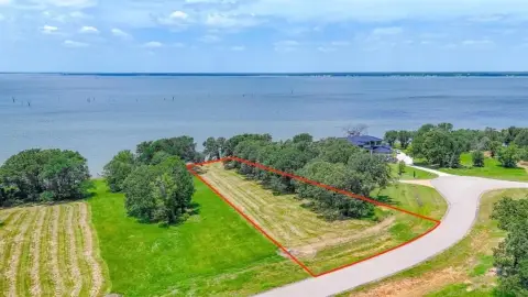 Waterfront Lot in Admiral Shores