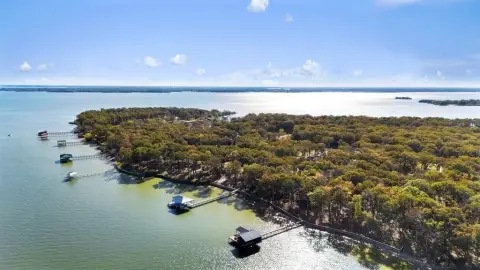 Lakefront Acreage in Quinlan, Texas