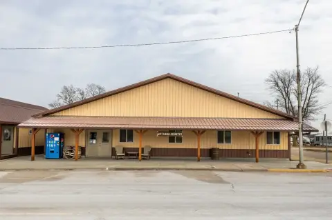 Versatile Commercial Building in Onslow