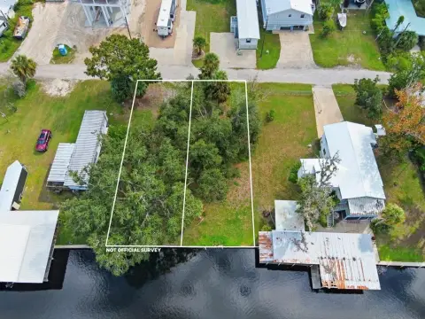 Waterfront Lot in Suwannee, Florida