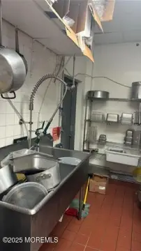 Commercial Opportunity on Hooper Avenue