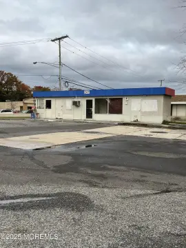 Toms River Commercial Space