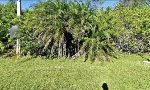 Fort Pierce Land on A1A