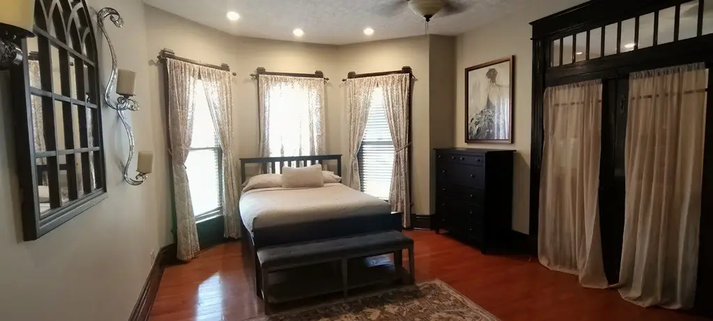 Picture 2