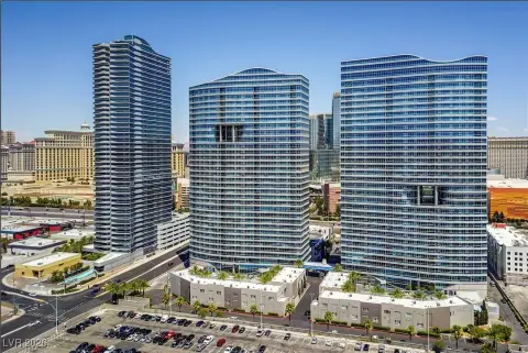 Las Vegas High-Rise Condo
