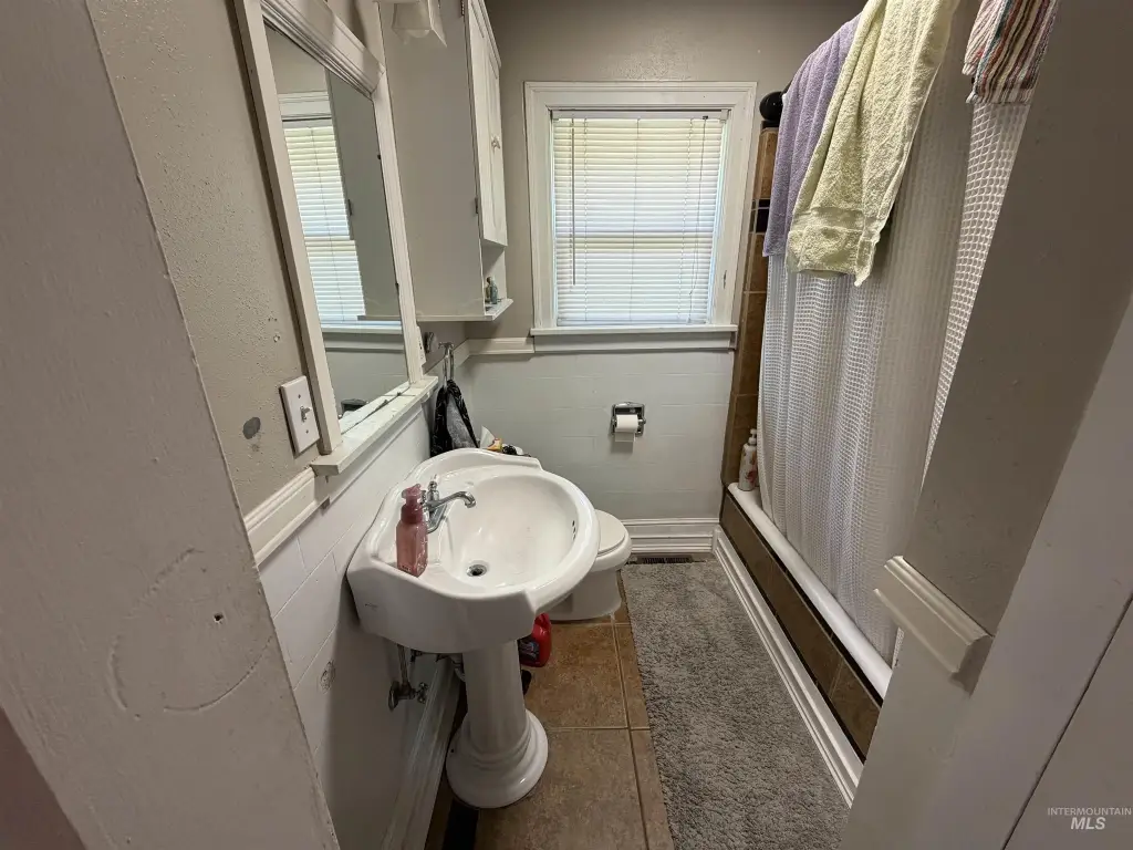 Picture 16