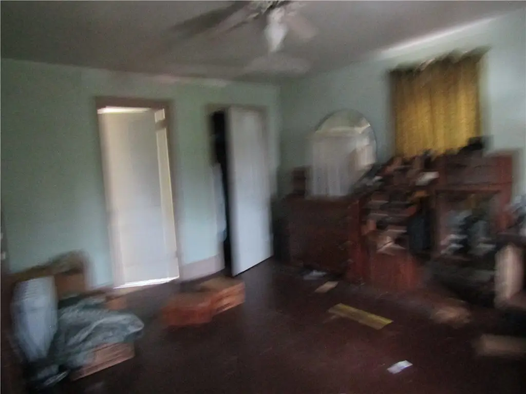 Picture 4