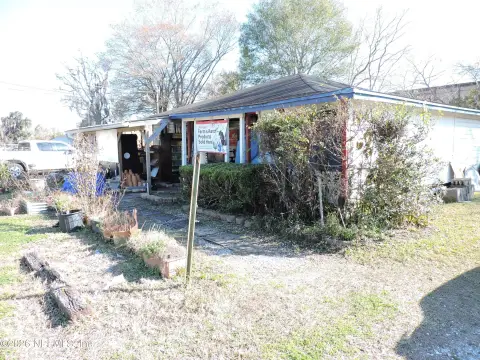 Middleburg Commercial Property For Sale