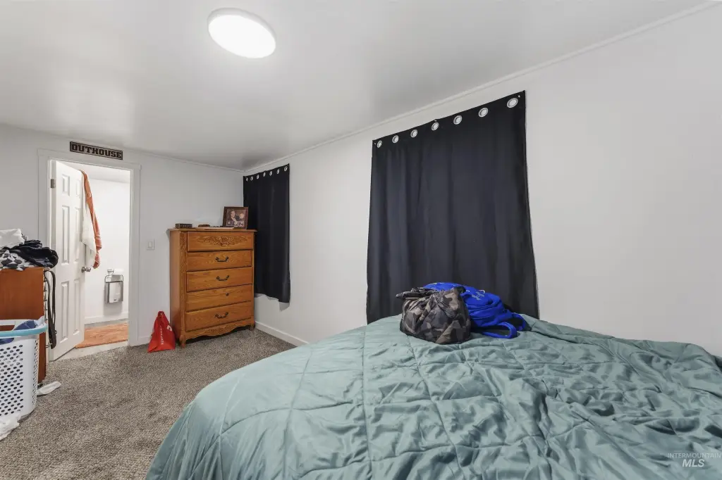 Picture 10